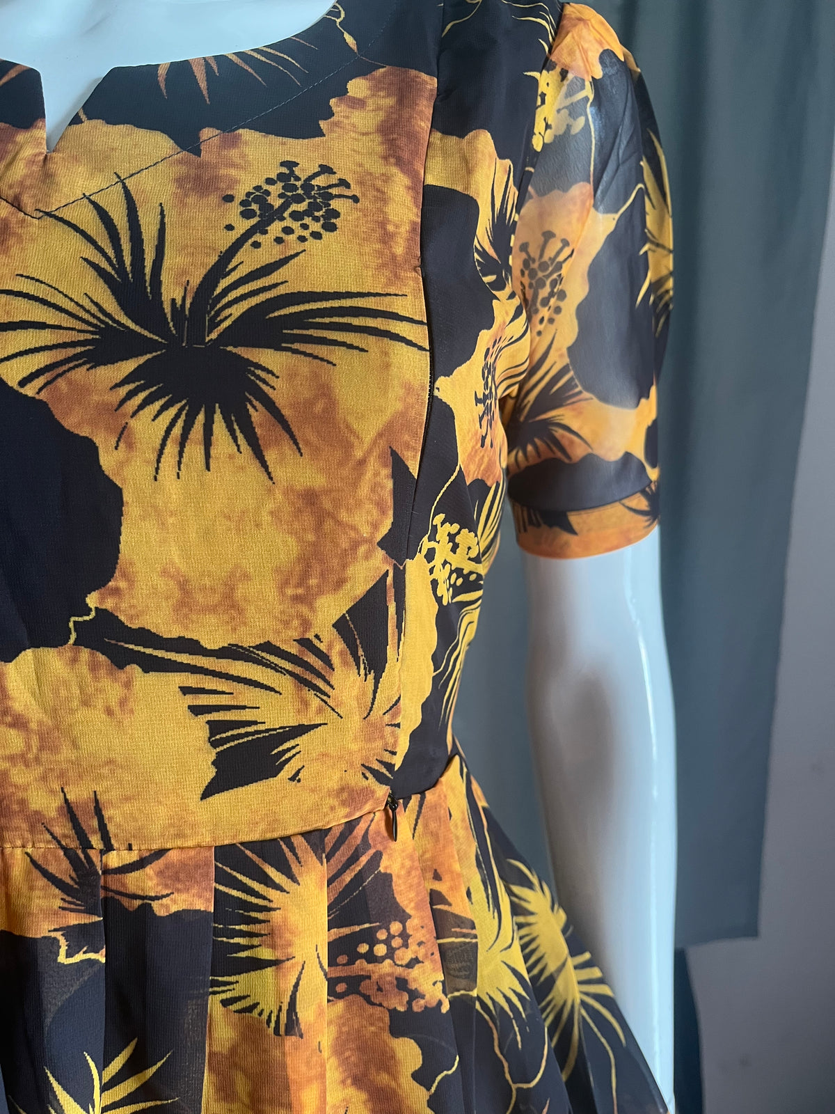 Georgette yellow black